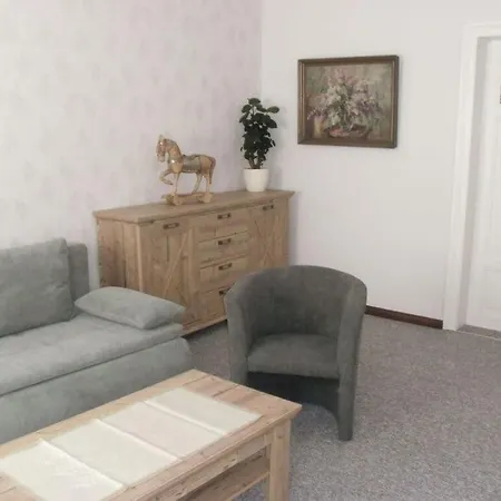 Monika Modern Retreat Luckenwalde
